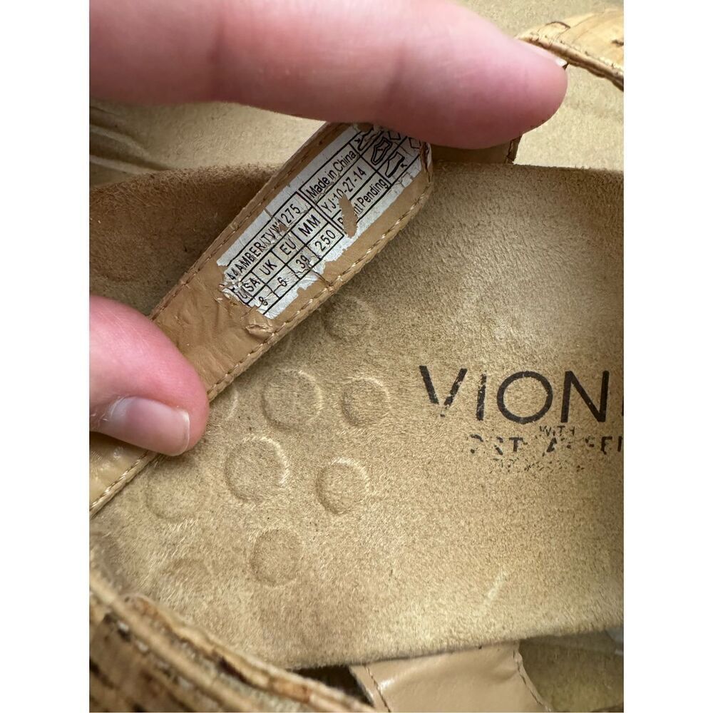 Vionic Amber Adjustable Gold Cork Sandals Size 8 - Picture 7 of 7